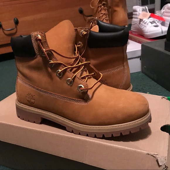 Original Timberland Boots - Picture 2 of 2
